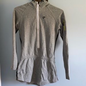 SOLD Vintage Nike sweatshirt tunic size small
